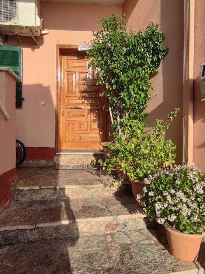 Marios Apartment Lakones Exterior photo
