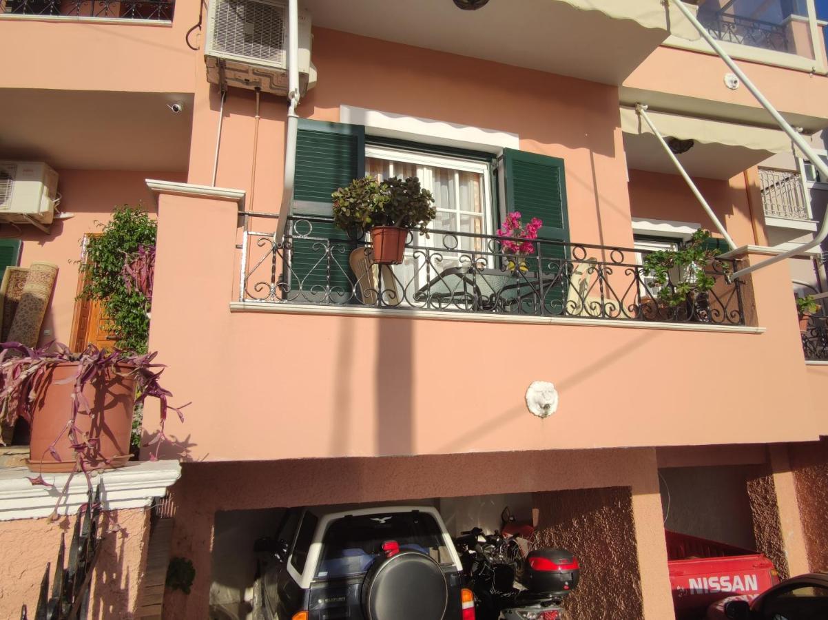 Marios Apartment Lakones Exterior photo